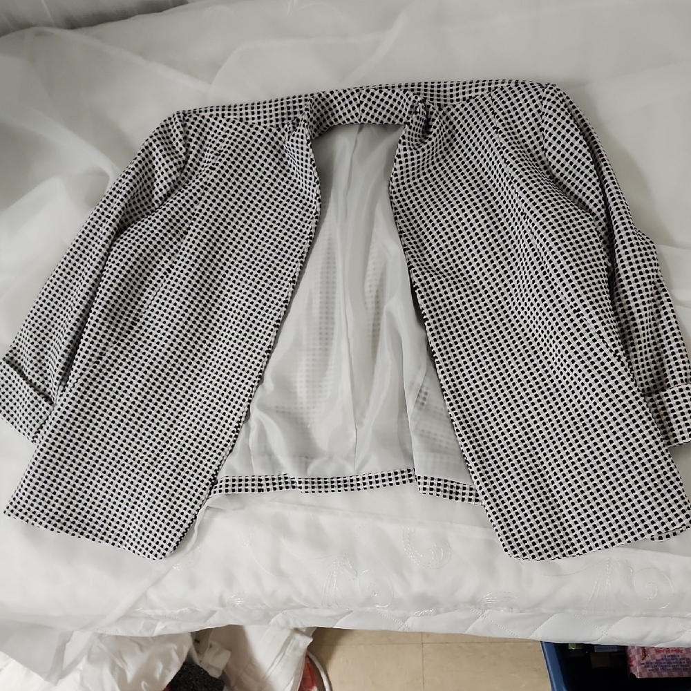 Chic Black and White Checkered Blazer